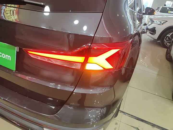 Фото 8 - Jetta VS7