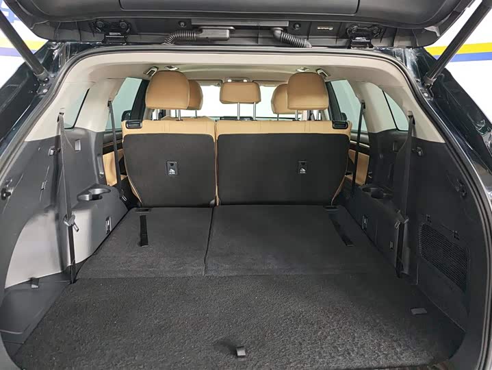 Фото 4 - Toyota Highlander