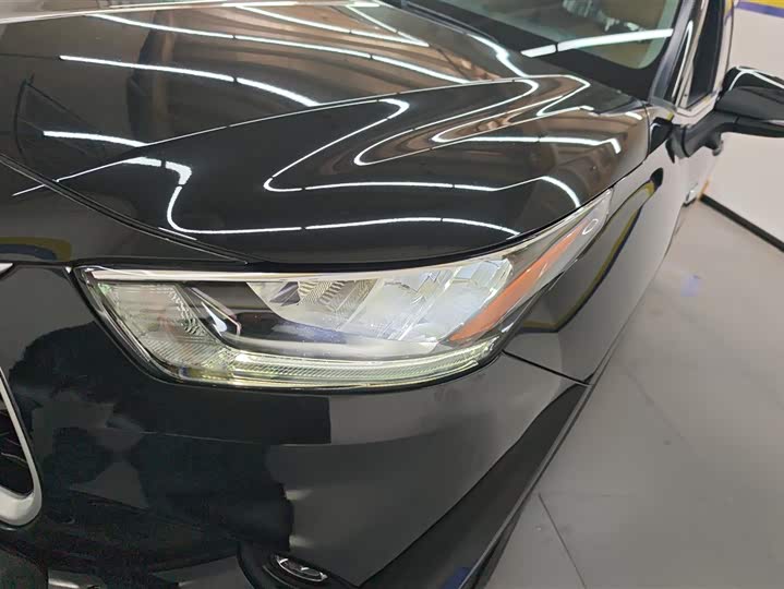 Фото 5 - Toyota Highlander