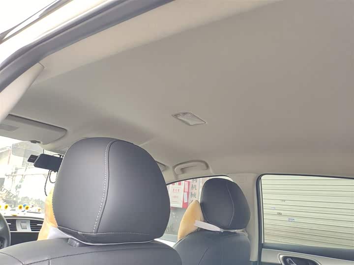 Фото 9 - Nissan Sylphy