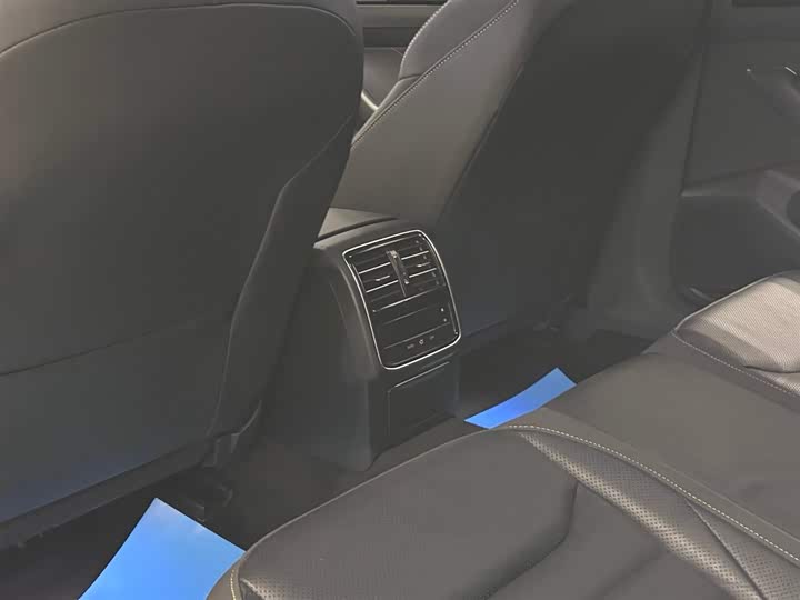 Фото 5 - Volkswagen CC