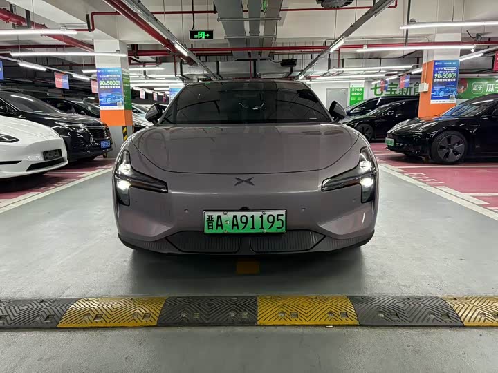 Фото 2 - XPeng Mona M03