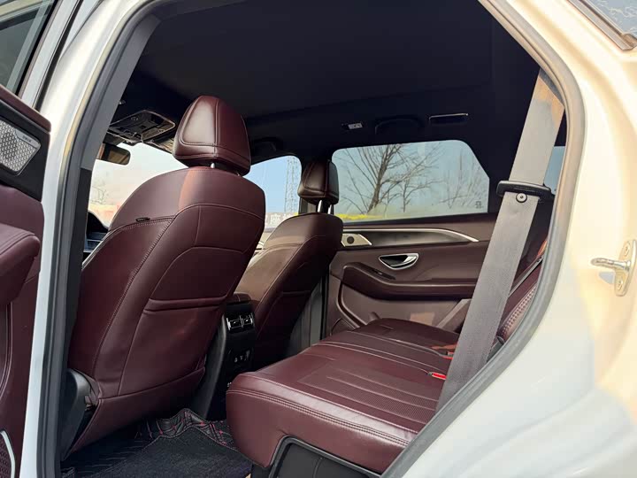 Фото 9 - Jetour X90