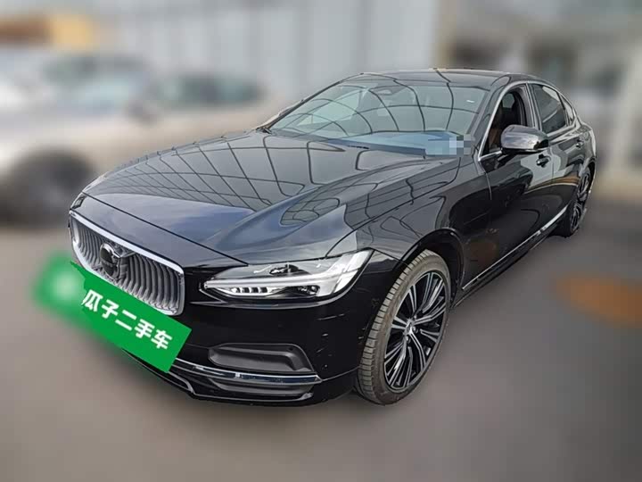 Фото 3 - Volvo S90