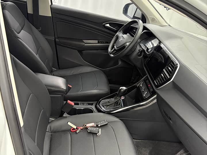 Фото 7 - Jetta VS7