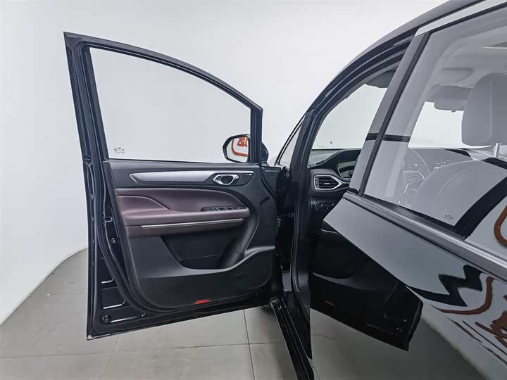 Фото 8 - GAC Trumpchi M6