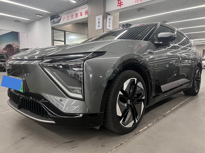 Фото 1 - HiPhi Y