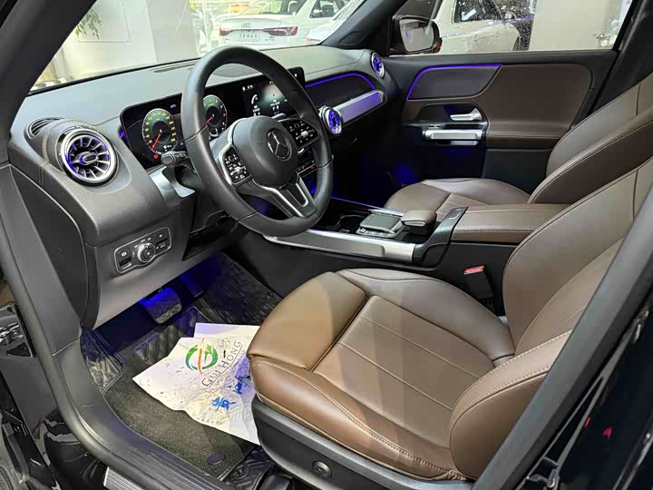 Фото 7 - Mercedes-Benz GLB-Class