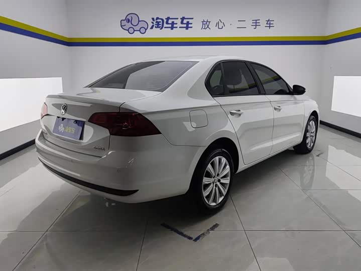 Фото 3 - Volkswagen Bora