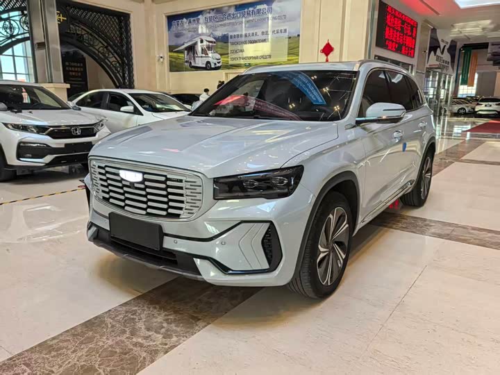 Фото 1 - Geely Monjaro