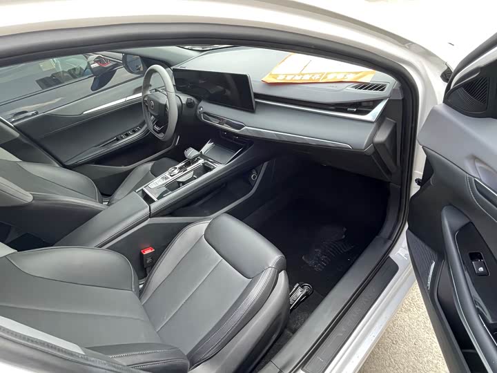 Фото 6 - Changan Raeton Plus