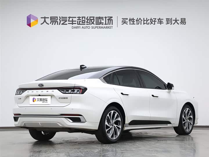 Фото 3 - Ford Mondeo