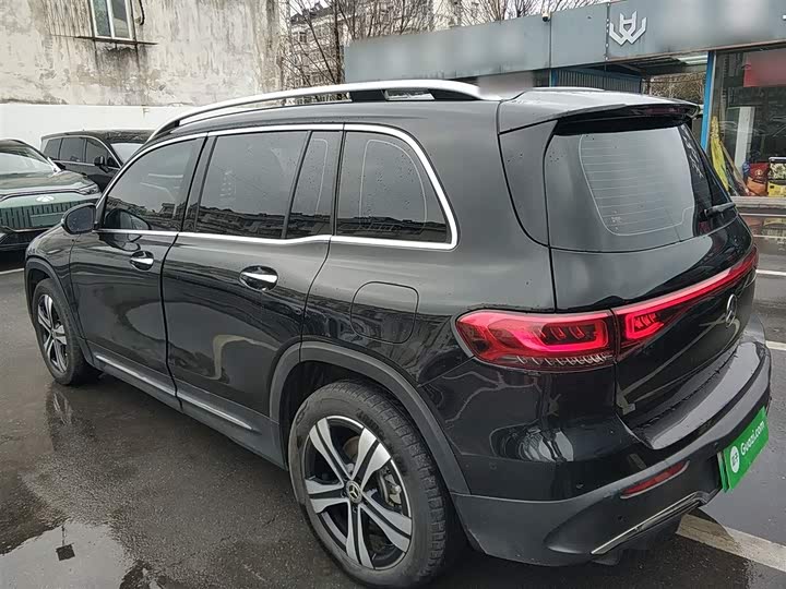 Фото 5 - Mercedes-Benz EQB