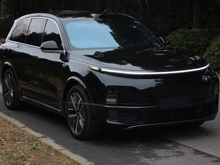 Фото 3 - LiXiang L8