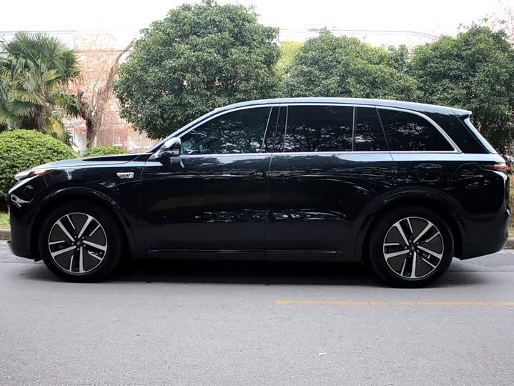 Фото 4 - LiXiang L8