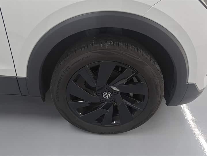 Фото 6 - Volkswagen Tharu