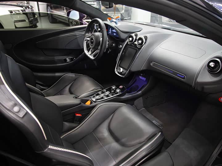 Фото 5 - McLaren GT