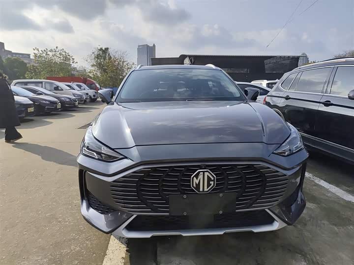 Фото 3 - MG Motor One