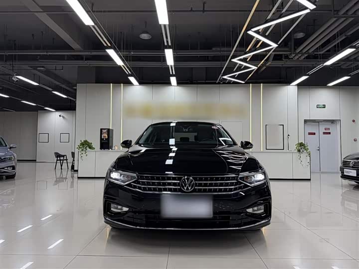 Фото 7 - Volkswagen Magotan