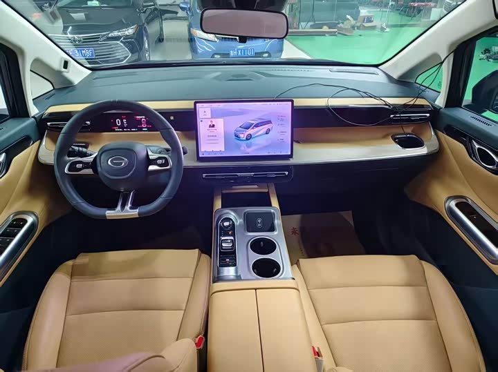 Фото 5 - GAC Trumpchi E8