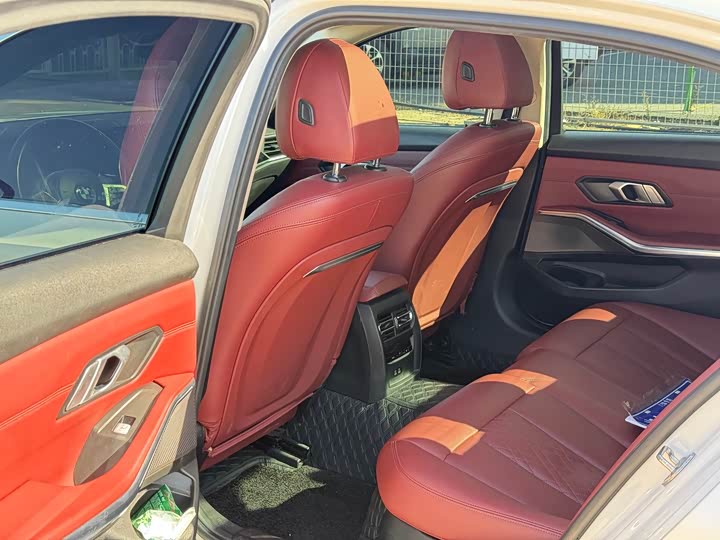 Фото 5 - BMW 3 Series