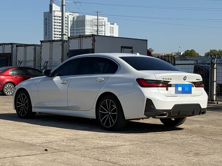 Фото 9 - BMW 3 Series