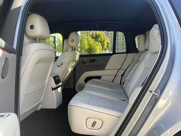 Фото 5 - LiXiang i6