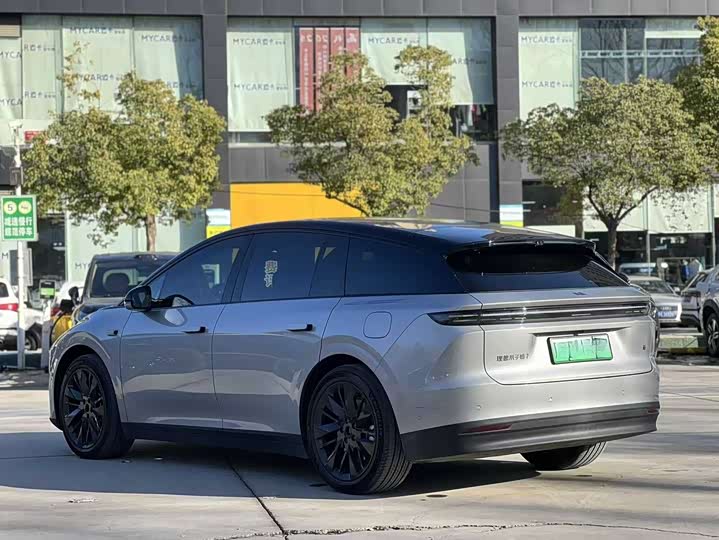 Фото 9 - LiXiang i6