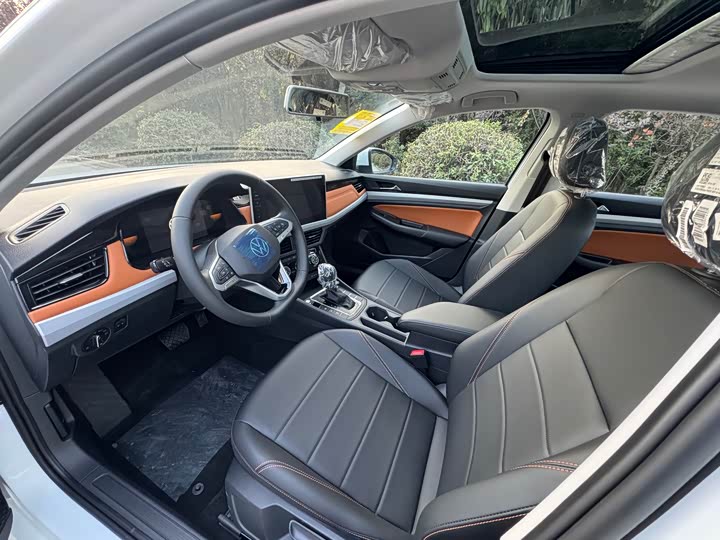 Фото 4 - Volkswagen Bora