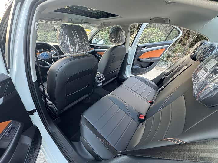 Фото 8 - Volkswagen Bora