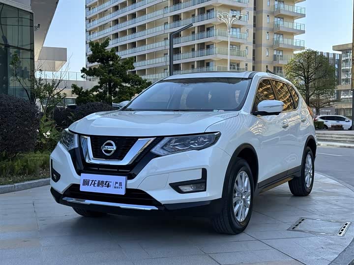 Фото 1 - Nissan X-Trail