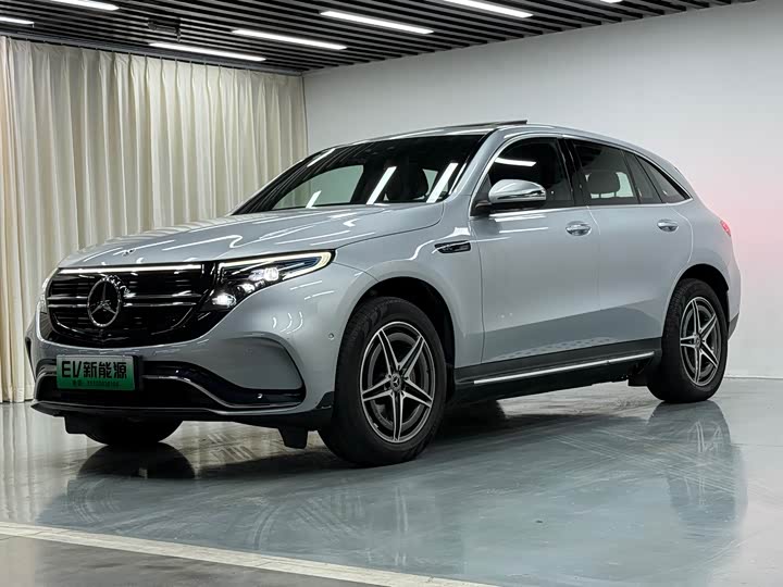 Фото 1 - Mercedes-Benz EQC
