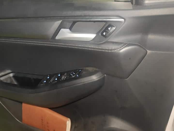 Фото 7 - Ford Escort