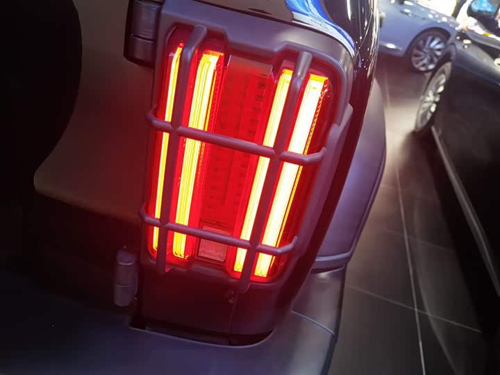 Фото 8 - Tank 300