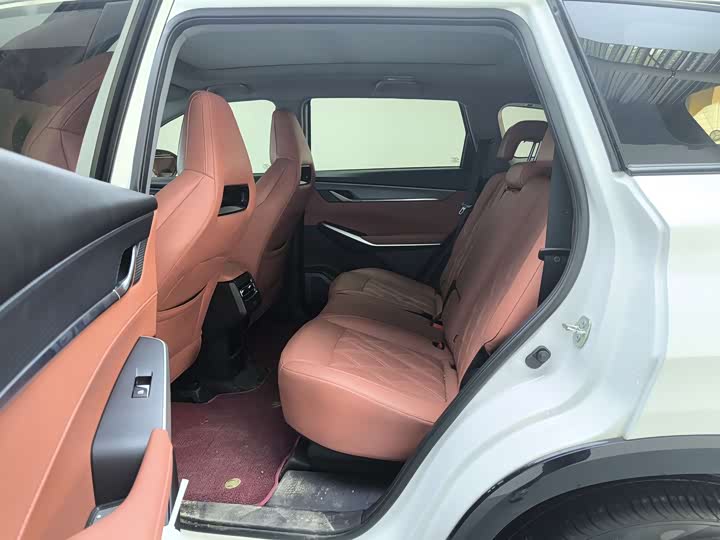 Фото 8 - Changan CS75 Plus