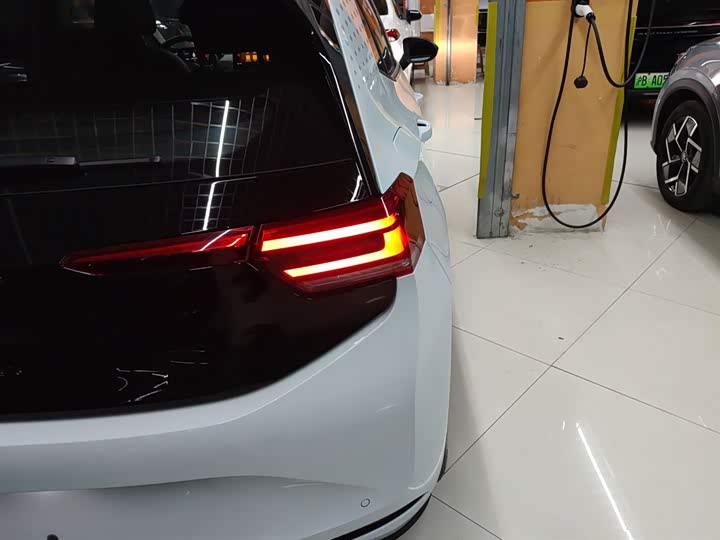 Фото 8 - Volkswagen ID.3