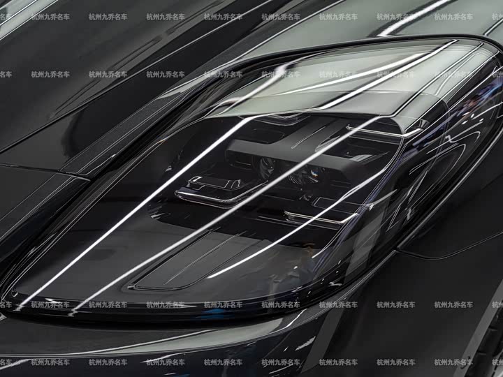 Фото 7 - Porsche Panamera