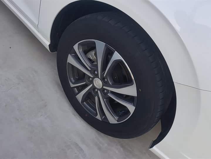 Фото 6 - Changan Eado Plus