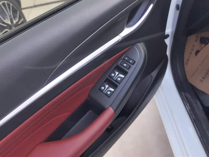 Фото 7 - Changan Eado Plus