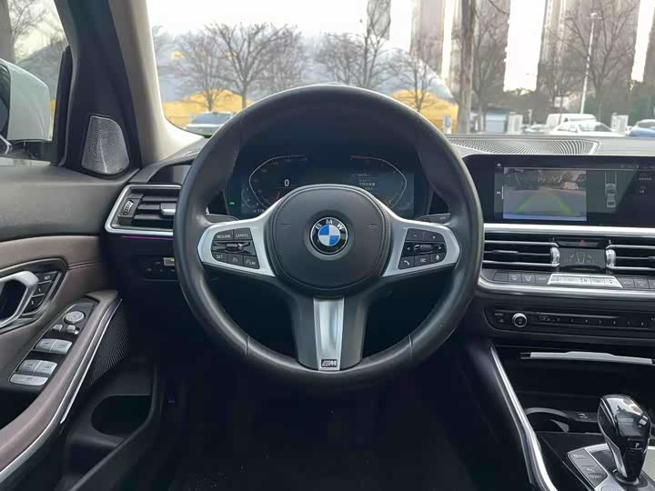 Фото 2 - BMW 3 Series