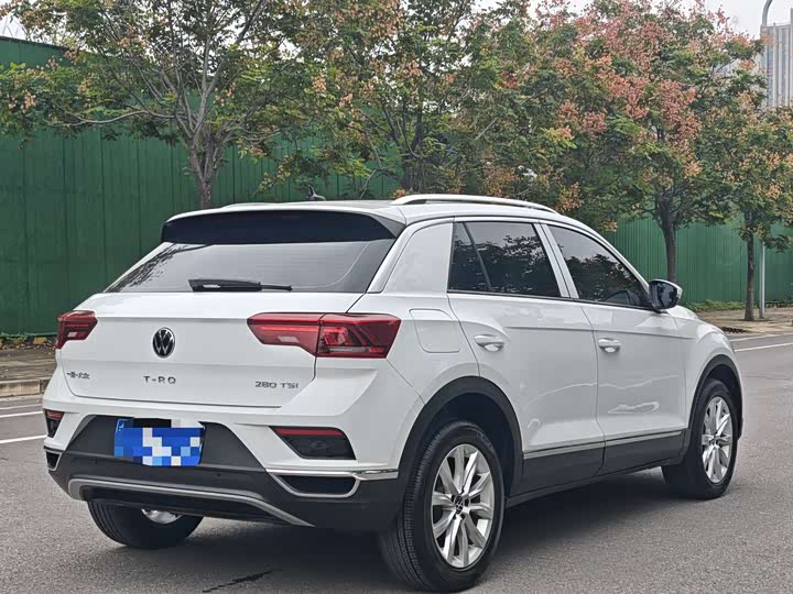 Фото 6 - Volkswagen T-Roc