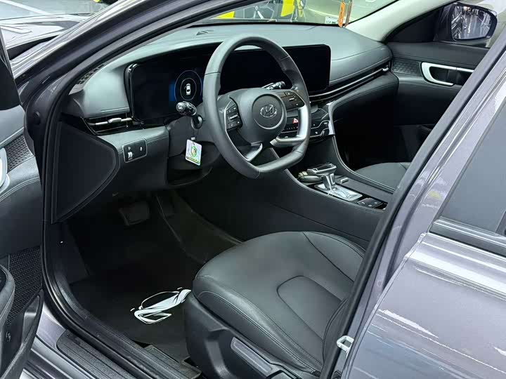 Фото 5 - Hyundai Mistra