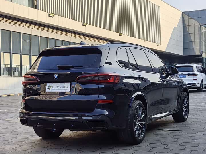 Фото 6 - BMW X5