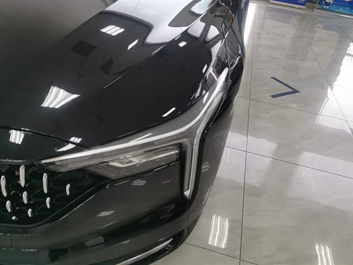 Фото 5 - Bestune B70