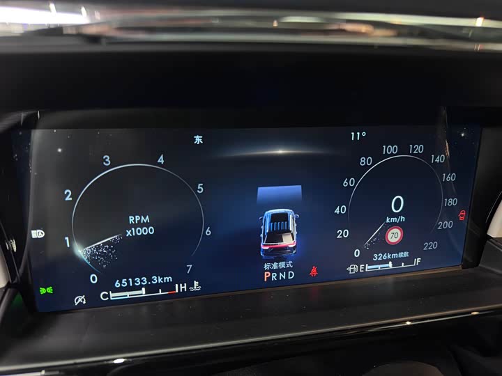 Фото 7 - Lincoln Navigator