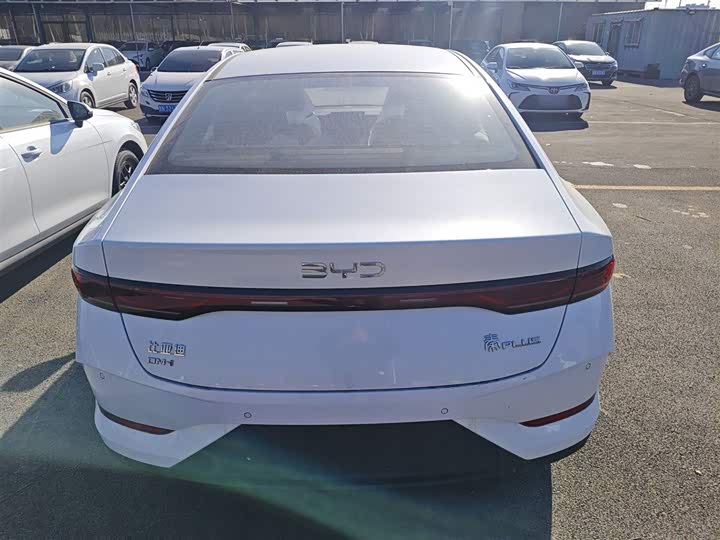 Фото 6 - BYD Qin Plus