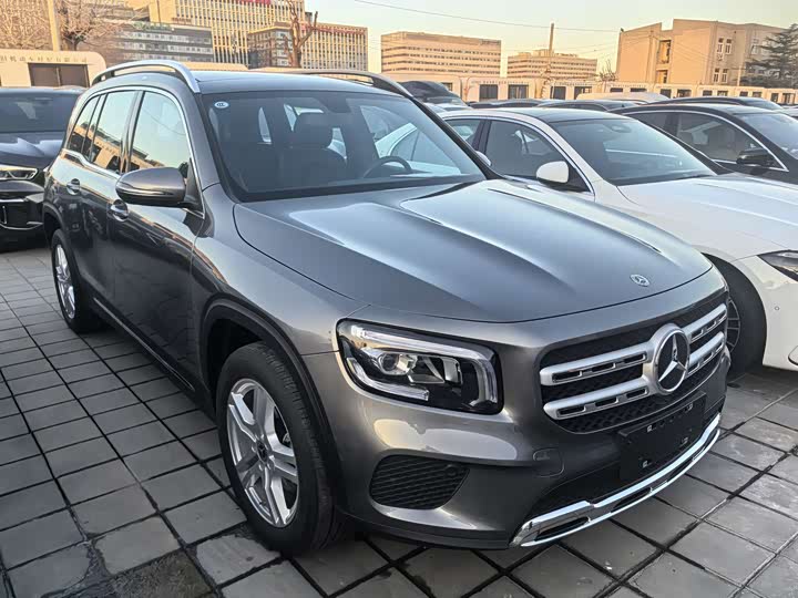 Фото 4 - Mercedes-Benz GLB-Class