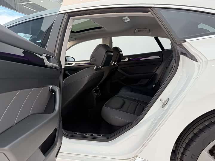 Фото 6 - Volkswagen CC