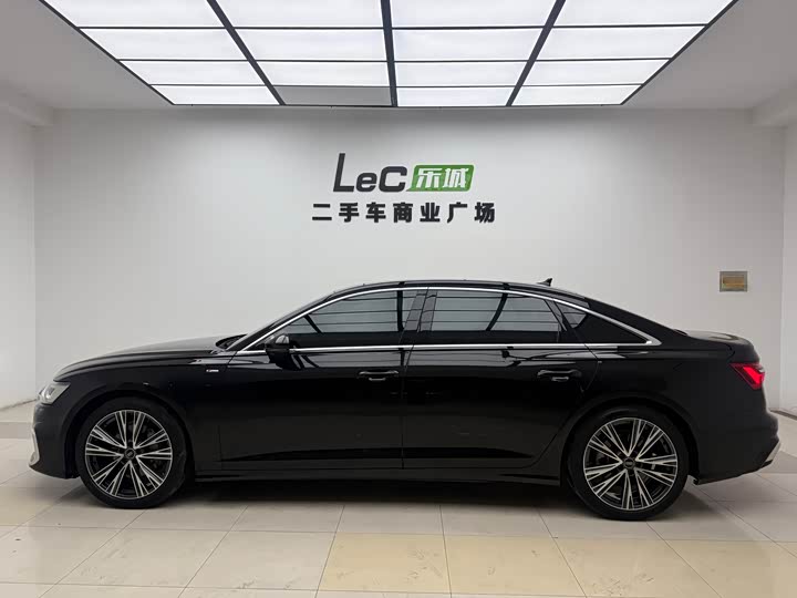 Фото 3 - Audi A6L