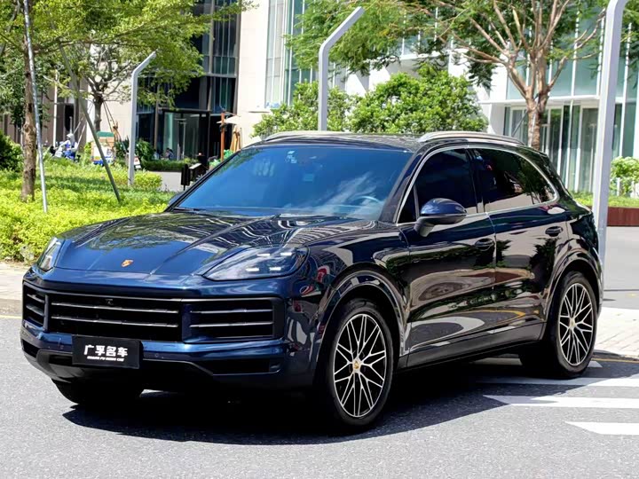 Фото 1 - Porsche Cayenne